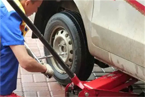 杏花岭附近拖车24小时服务热线电话