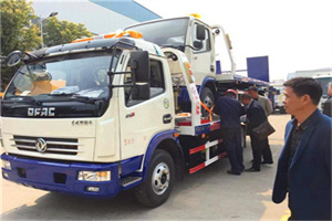 杏花岭汽车道路救援拖车价格